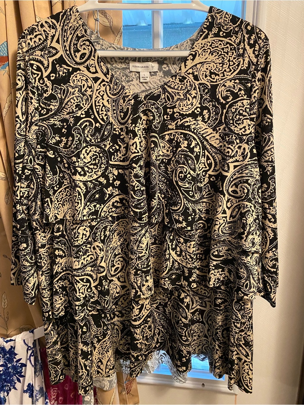 Susan Graver 3 tier xl top